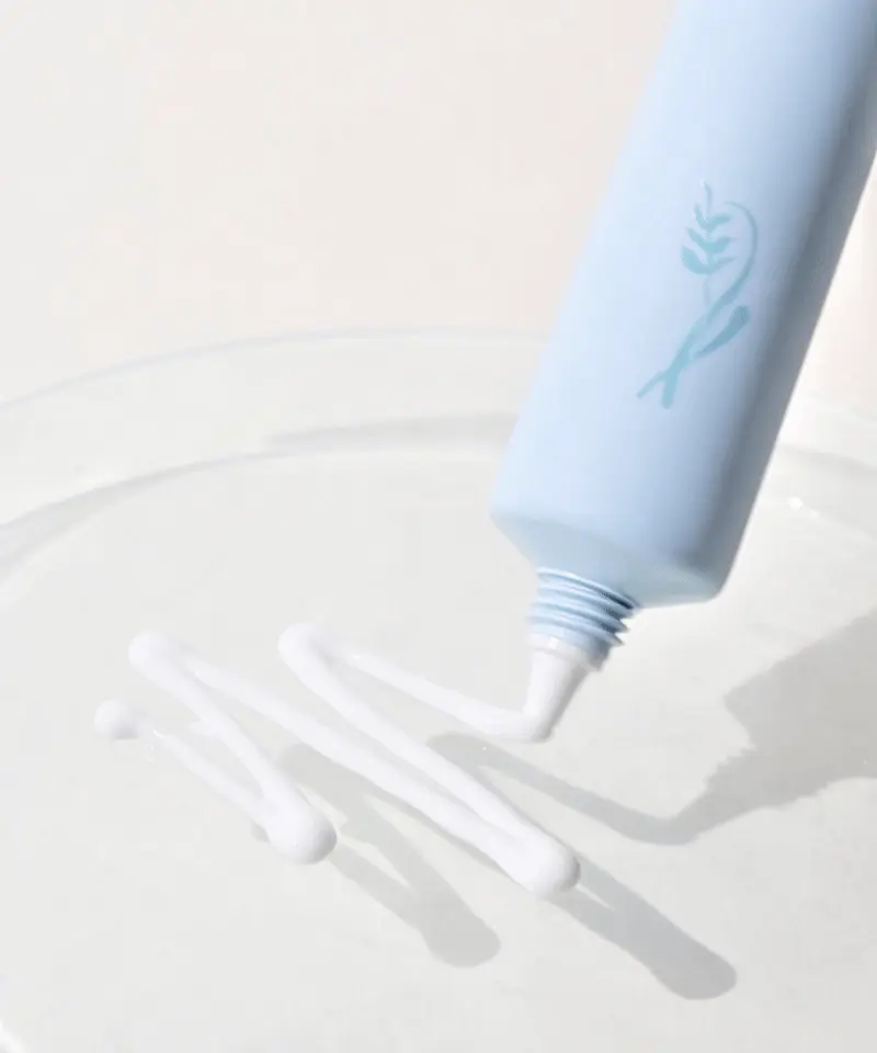 水感輕透防曬凝乳 SPF50 ✭✭✭✭ 50ML 水感輕透防曬凝乳 SPF50 ✭✭✭✭ 50ML